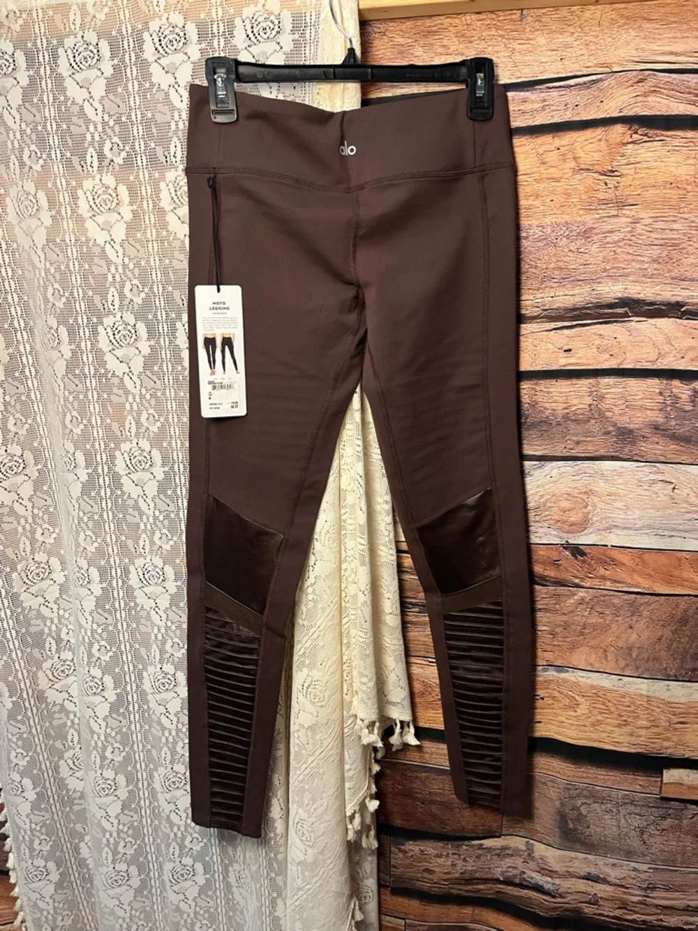 ALO Yoga Chocolate Brown High-Rise Moto Leggings (239)